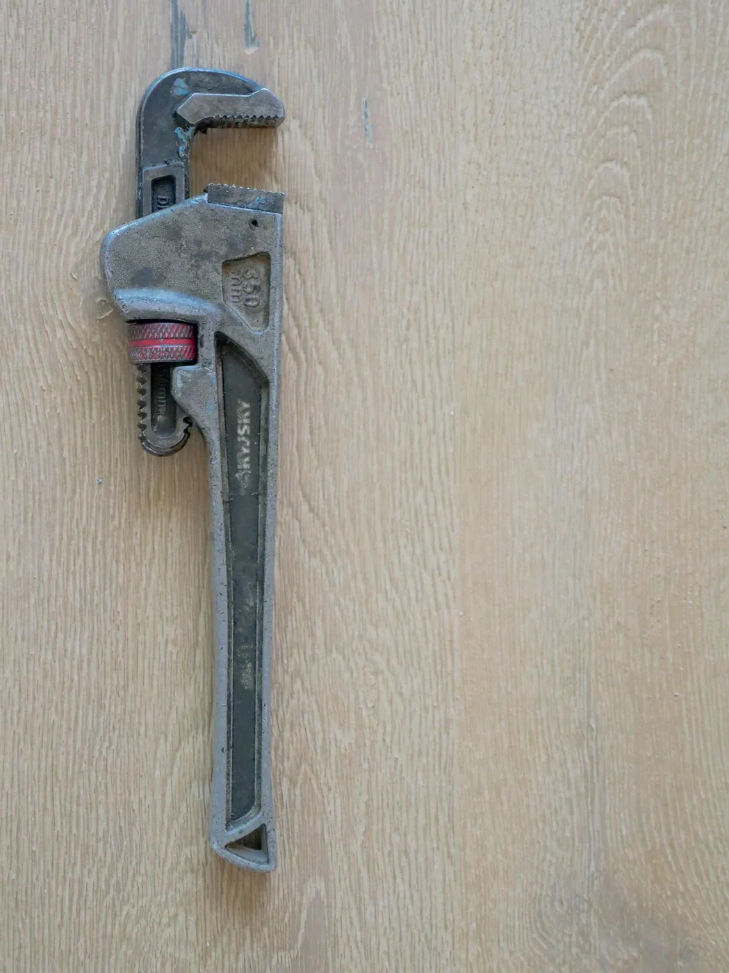 Herramientas Stillson y dados